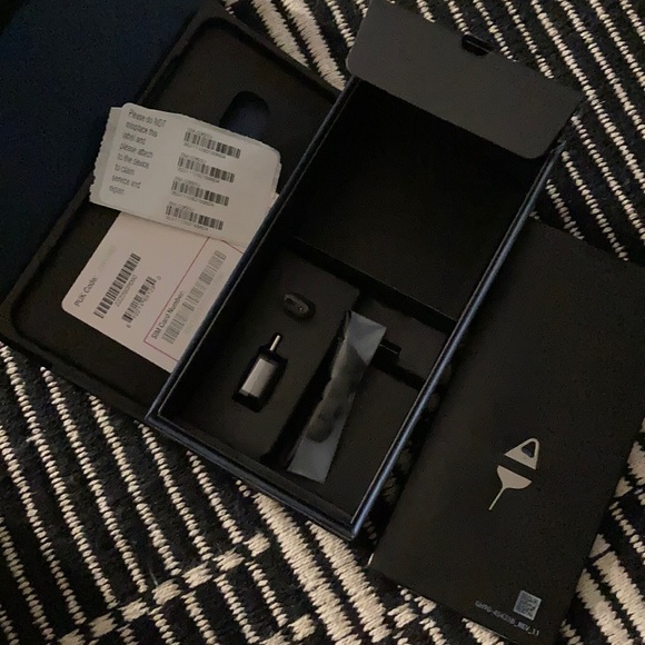 Box (read description) - Picture 3 of 4